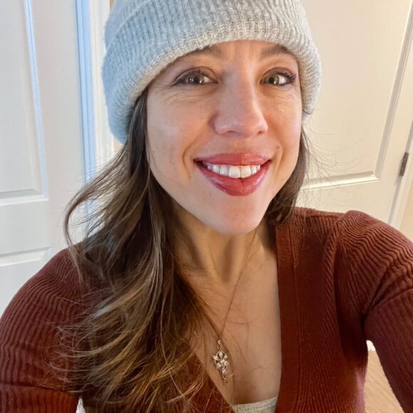 Meet your Posher, Victoria - Picture 2 of 5